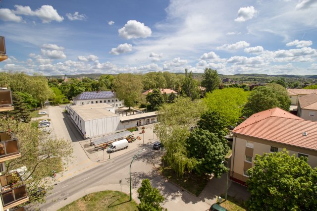 Eladó téglalakás, Ajkán, Sport utcában 34.9 M Ft, 1+2 szobás