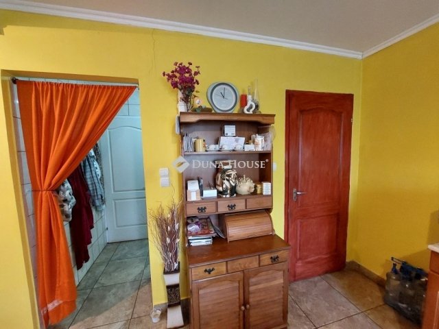 Eladó mezogazdasagi ingatlan, Baján 25 M Ft, 2 szobás