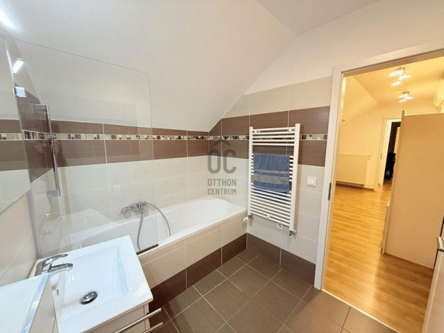 Eladó téglalakás, Budapesten, VI. kerületben 139.9 M Ft