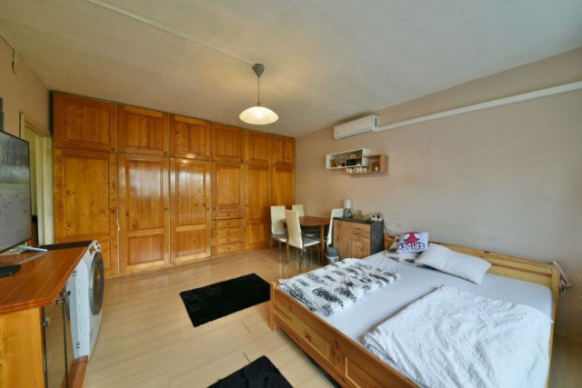 Eladó panellakás, Budapesten, XXI. kerületben 39.9 M Ft, 1 szobás