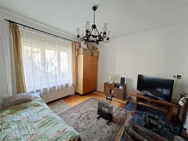 Eladó családi ház, Budapesten, XV. kerületben 49.9 M Ft