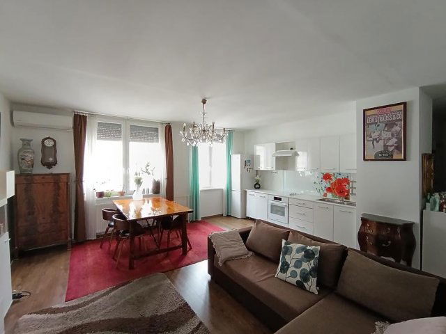 Eladó téglalakás, Budapesten, II. kerületben, Fillér utcában