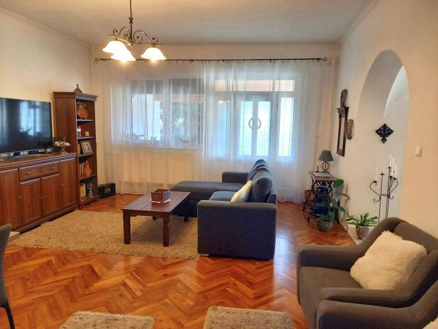 Eladó családi ház, Nyíregyházán 74.99 M Ft, 4 szobás