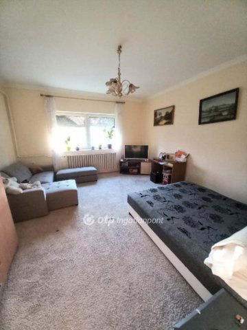 Eladó családi ház, Dunaszentbenedeken 22 M Ft, 2+1 szobás