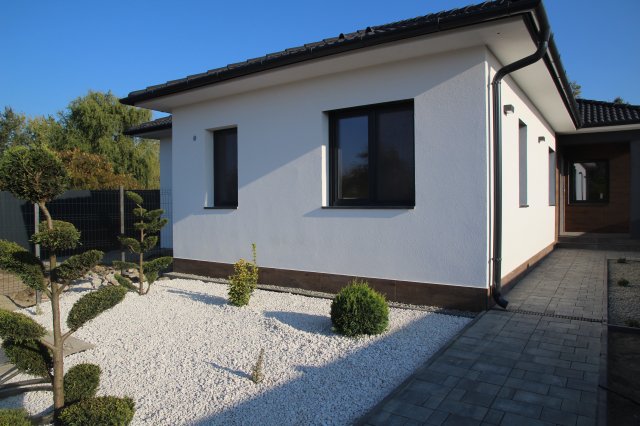 Eladó családi ház, Röszkén, Rákóczi Ferenc utcában 89.99 M Ft