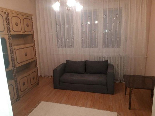 Eladó panellakás, Székesfehérvárott 48.99 M Ft, 2 szobás