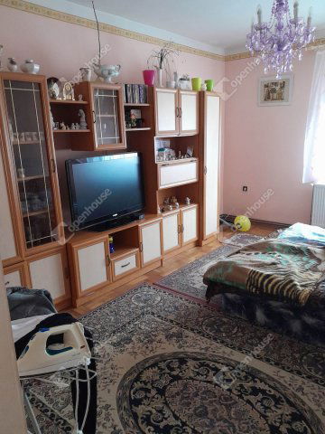 Eladó családi ház, Kaposváron 49 M Ft, 5 szobás