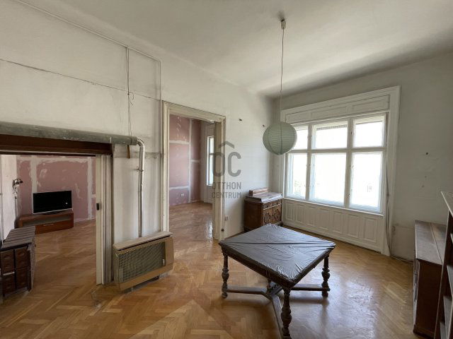 Eladó téglalakás, Budapesten, V. kerületben 149 M Ft, 3 szobás