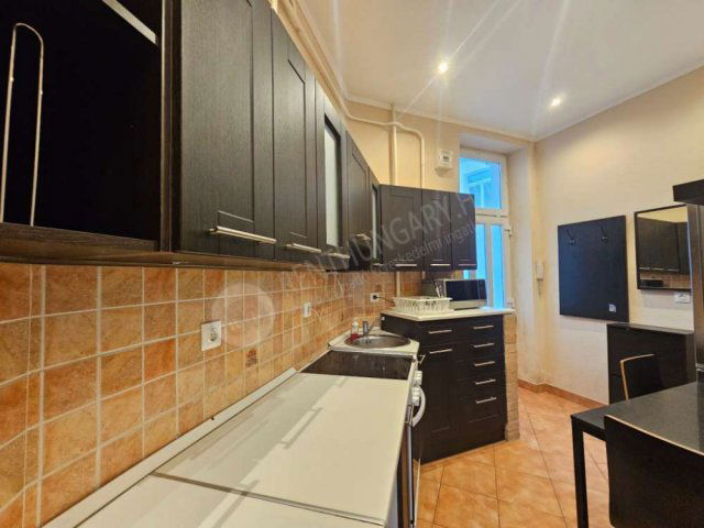 Kiadó téglalakás, albérlet, XIII. kerületben, Szent László úton