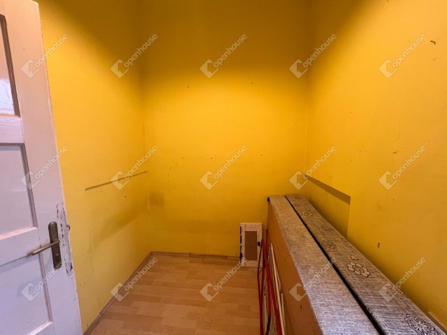 Eladó téglalakás, Sopronban 54.9 M Ft, 2 szobás