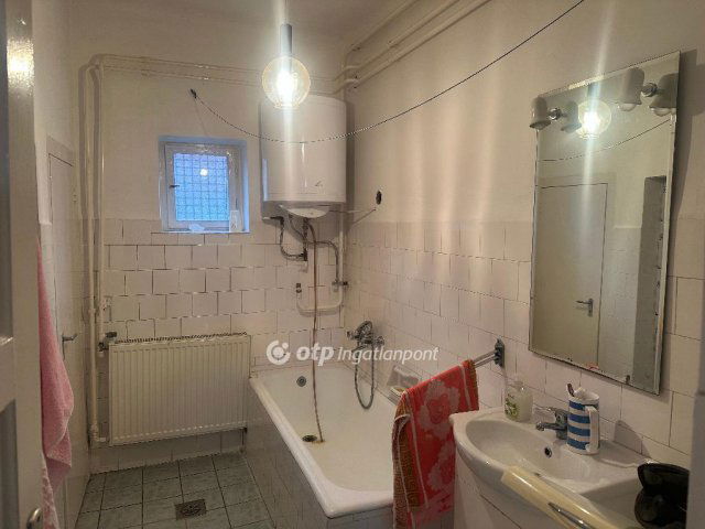 Eladó családi ház, Érden 79.9 M Ft, 2 szobás