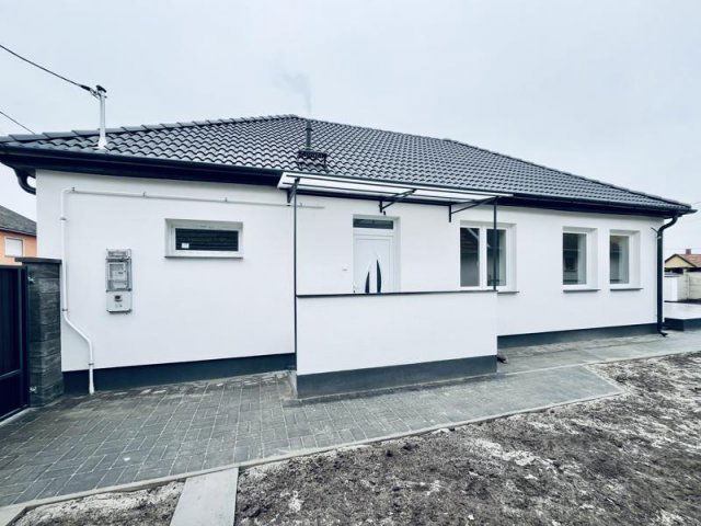 Eladó családi ház, Nagykátán 75 M Ft, 3 szobás