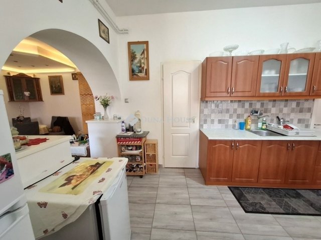 Eladó családi ház, Dömösön 59.99 M Ft, 2 szobás