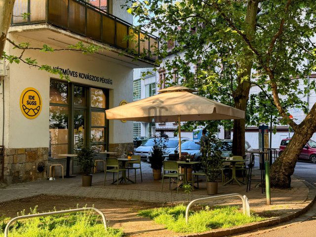 Eladó téglalakás, Budapesten, II. kerületben, Vitéz utcában