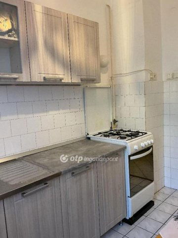 Eladó téglalakás, Nyíregyházán 38.8 M Ft, 2 szobás