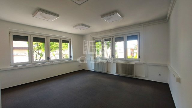 Kiadó iroda, Budapesten, XIV. kerületben 550 E Ft / hó, 6 szobás