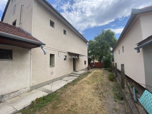 Eladó ikerház, Nagykátán 35 M Ft, 3 szobás
