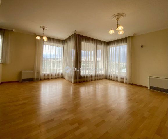 Eladó téglalakás, Budapesten, XIII. kerületben 296 M Ft