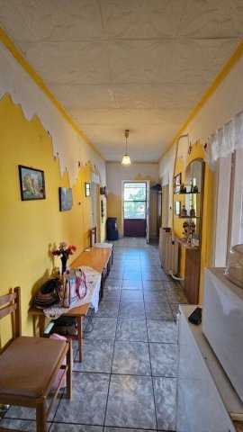 Eladó családi ház, Füzesabonyban 19.9 M Ft, 3 szobás