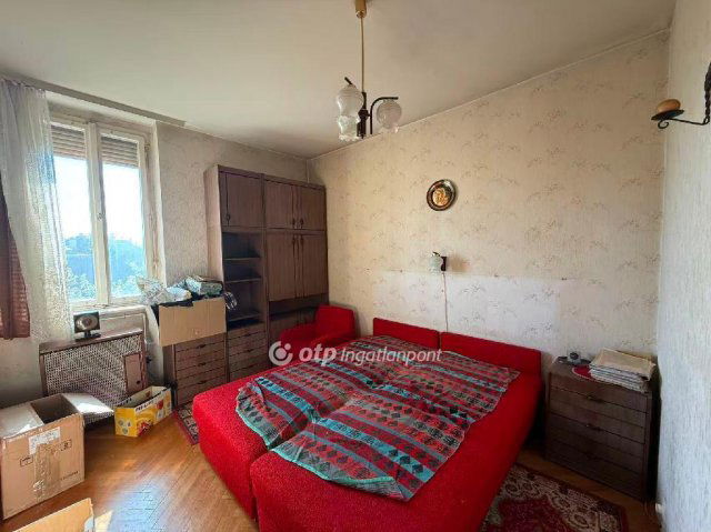 Eladó panellakás, Budapesten, XIV. kerületben 74.999 M Ft