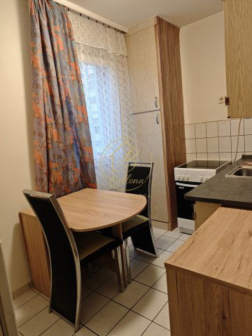 Eladó panellakás, Pécsett 49.9 M Ft, 3 szobás