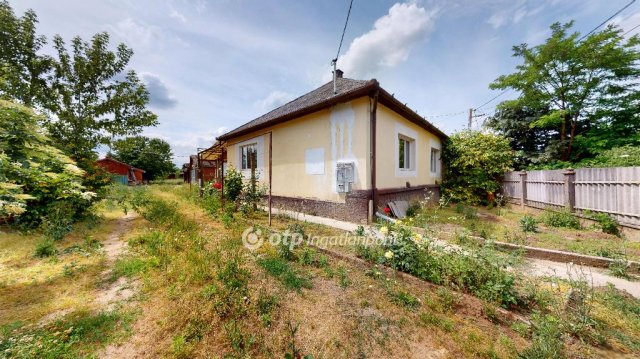 Eladó családi ház, Vásárosnaményben 33.5 M Ft, 2 szobás