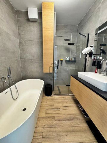 Eladó téglalakás, Budapesten, IX. kerületben 134.9 M Ft