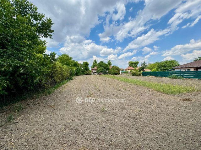 Eladó telek, Deszken 22.5 M Ft / költözzbe.hu