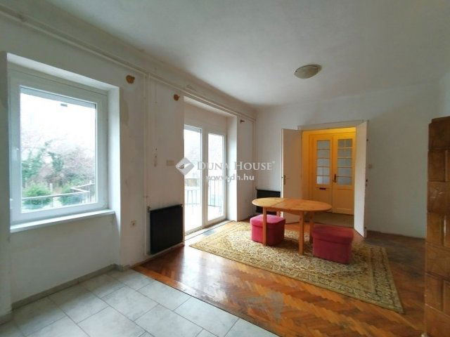 Eladó téglalakás, Szombathelyen 55 M Ft, 2 szobás