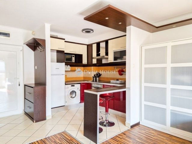 Eladó téglalakás, Budapesten, XIII. kerületben 79.9 M Ft