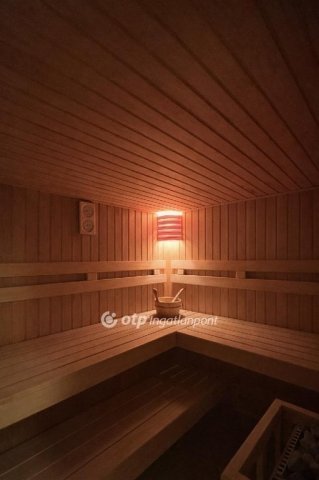 Eladó családi ház, Egerben 149.9 M Ft, 4 szobás