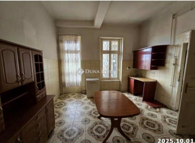 Eladó téglalakás, Budapesten, X. kerületben 88.7 M Ft, 3 szobás