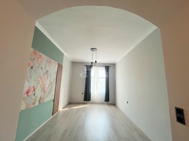 Eladó téglalakás, Budapesten, VIII. kerületben 56.9 M Ft