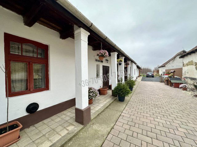 Eladó családi ház, Őrhalmon 42.9 M Ft, 3 szobás