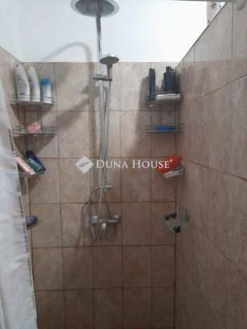 Eladó családi ház, Romándon 49.9 M Ft, 4 szobás