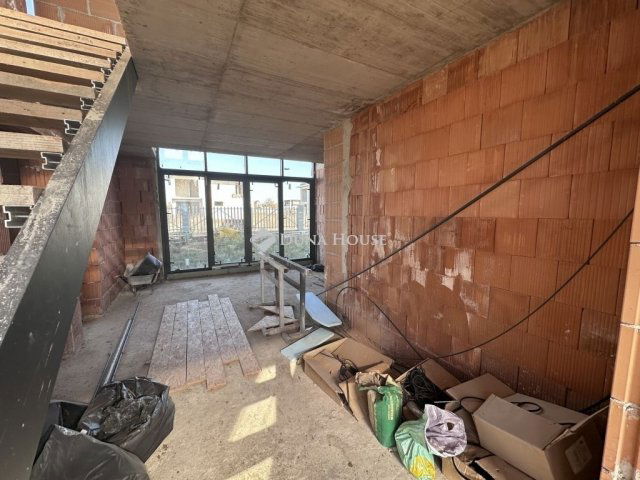 Eladó családi ház, Budapesten, XVIII. kerületben 234.5 M Ft