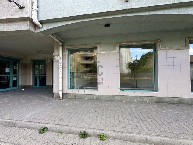 Eladó ipari ingatlan, Budapesten, XV. kerületben 41.99 M Ft