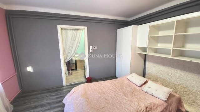 Eladó nyaraló, Gárdonyban 37 M Ft, 2 szobás