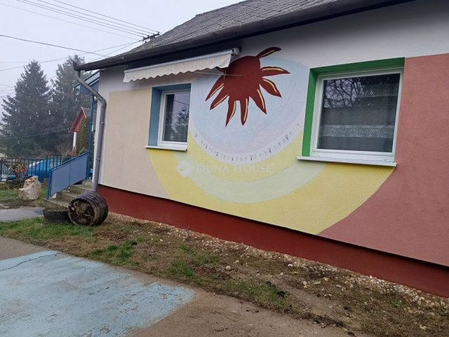 Eladó nyaraló, Igalon 29 M Ft, 3 szobás / költözzbe.hu