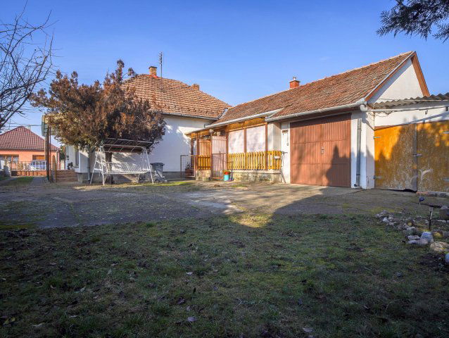 Eladó családi ház, Tolnán, Fém utcában 51 M Ft, 3 szobás