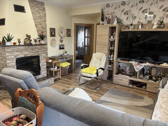 Eladó családi ház, Siófokon 138 M Ft, 4 szobás