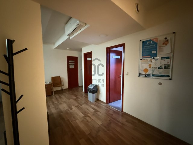 Eladó iroda, Budapesten, III. kerületben 135 M Ft