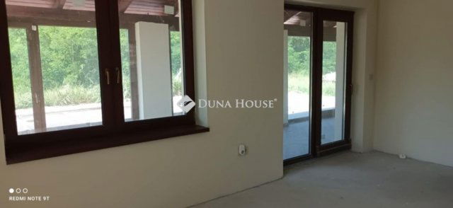 Eladó családi ház, Debrecenben 185 M Ft, 3 szobás