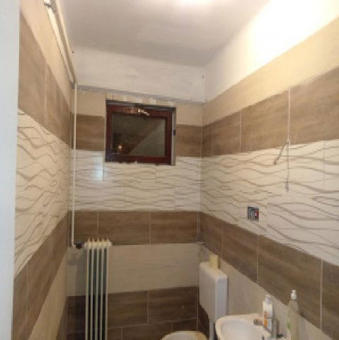 Eladó családi ház, Bagon 64.9 M Ft, 6 szobás