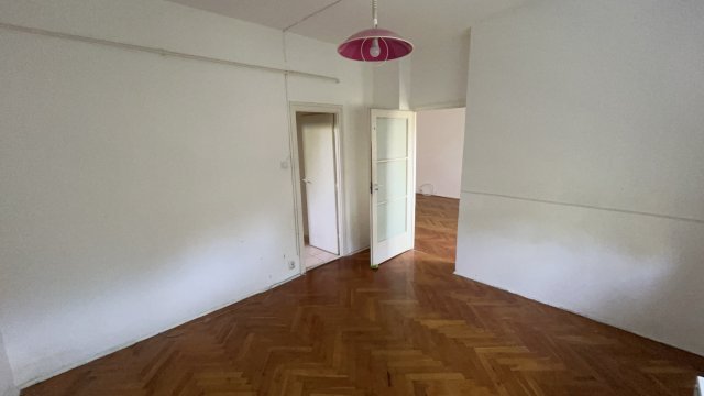 Eladó téglalakás, Makón 34.9 M Ft, 2 szobás