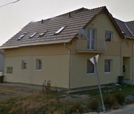 Eladó téglalakás, Martonvásáron 40 M Ft, 3 szobás