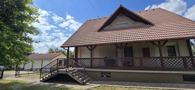 Eladó családi ház, Dunavarsányban 105 M Ft, 5 szobás