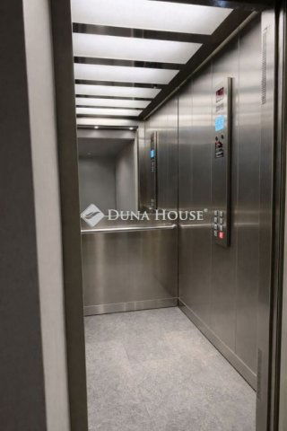 Eladó téglalakás, Budapesten, XXI. kerületben 24.5 M Ft