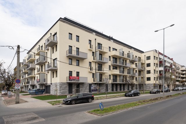 Eladó téglalakás, Budapesten, XIII. kerületben, Zsinór utcában