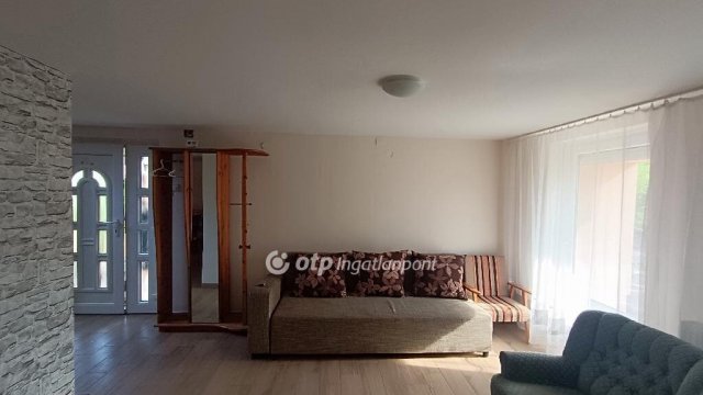Eladó családi ház, Bükkszéken 60 M Ft, 3+1 szobás